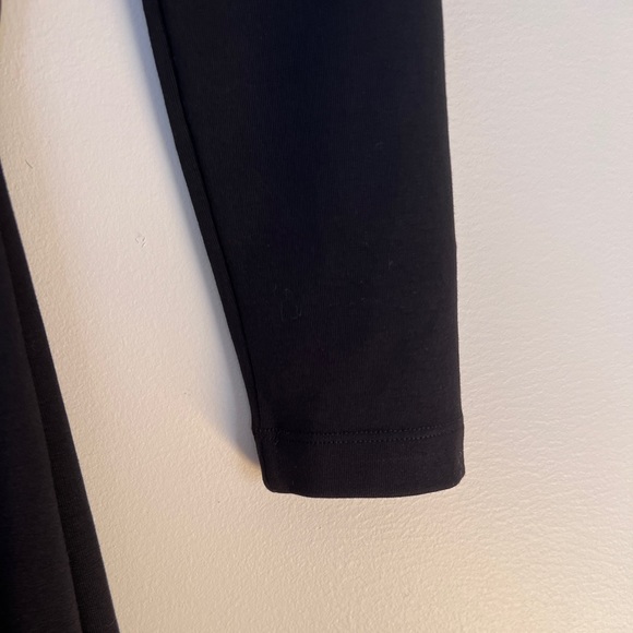 Black stretchy zara midi dress with long sleeves. Size XL - Picture 8 of 13